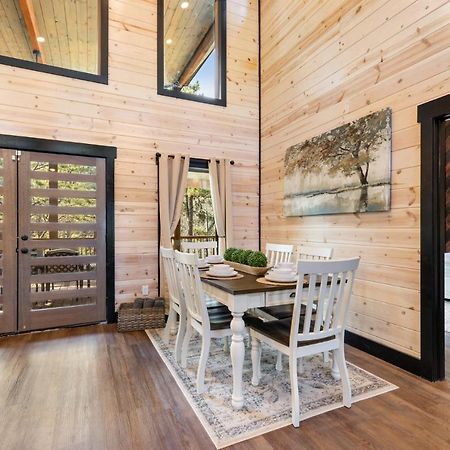 New Luxury Cabin, Hot Tub, Forest Views,Hotel Style Amenities Broken Bow Zewnętrze zdjęcie