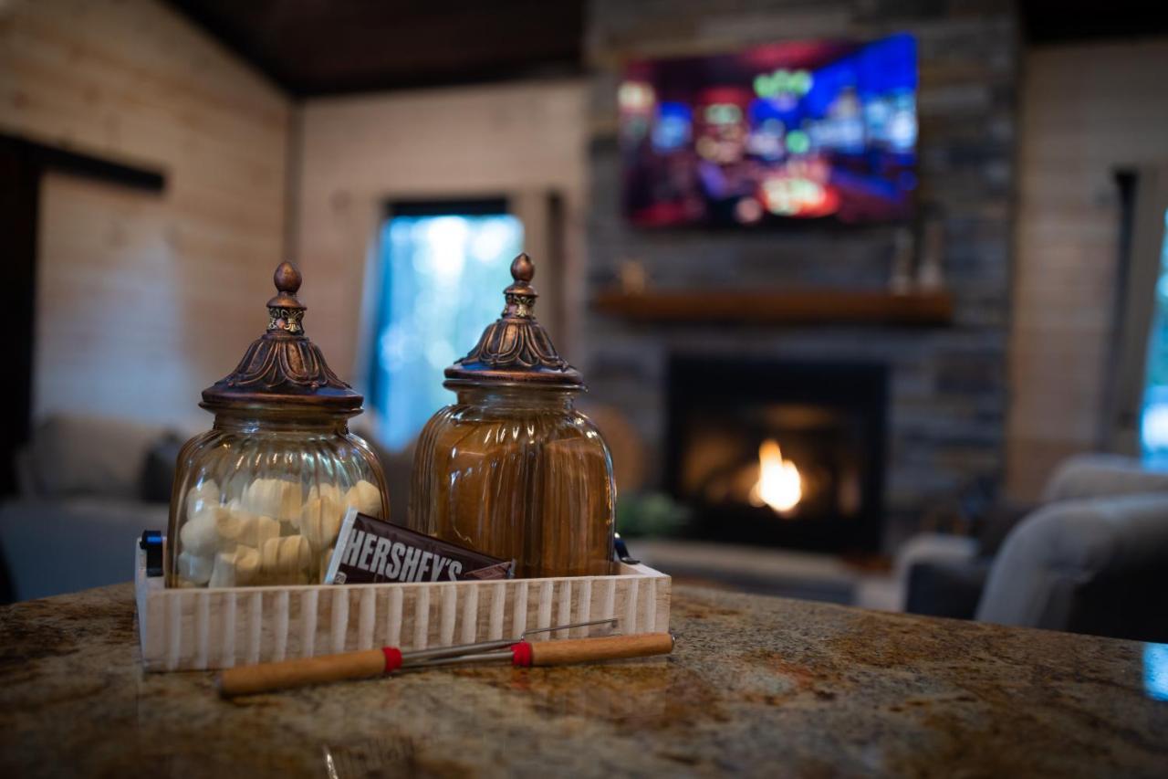New Luxury Cabin, Hot Tub, Forest Views,Hotel Style Amenities Broken Bow Zewnętrze zdjęcie