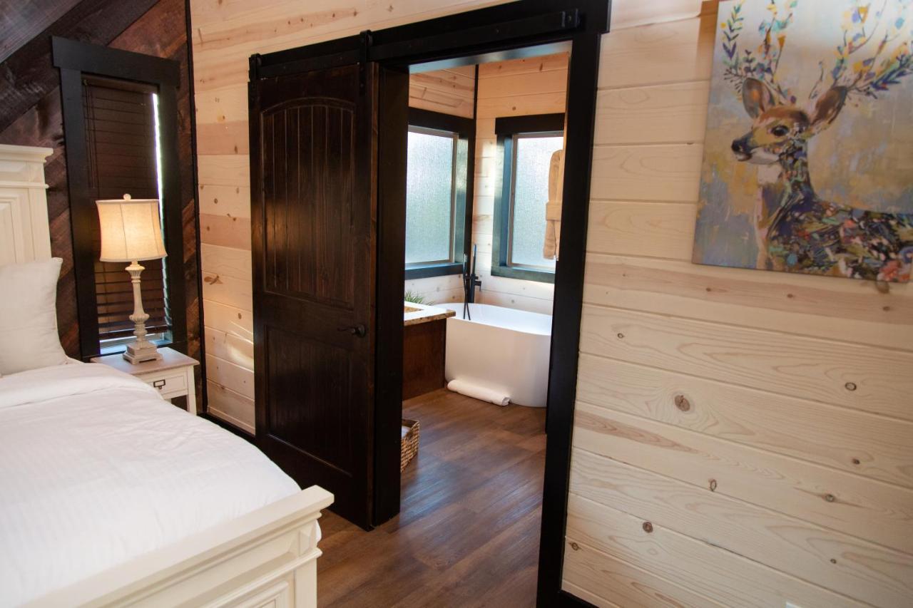 New Luxury Cabin, Hot Tub, Forest Views,Hotel Style Amenities Broken Bow Zewnętrze zdjęcie