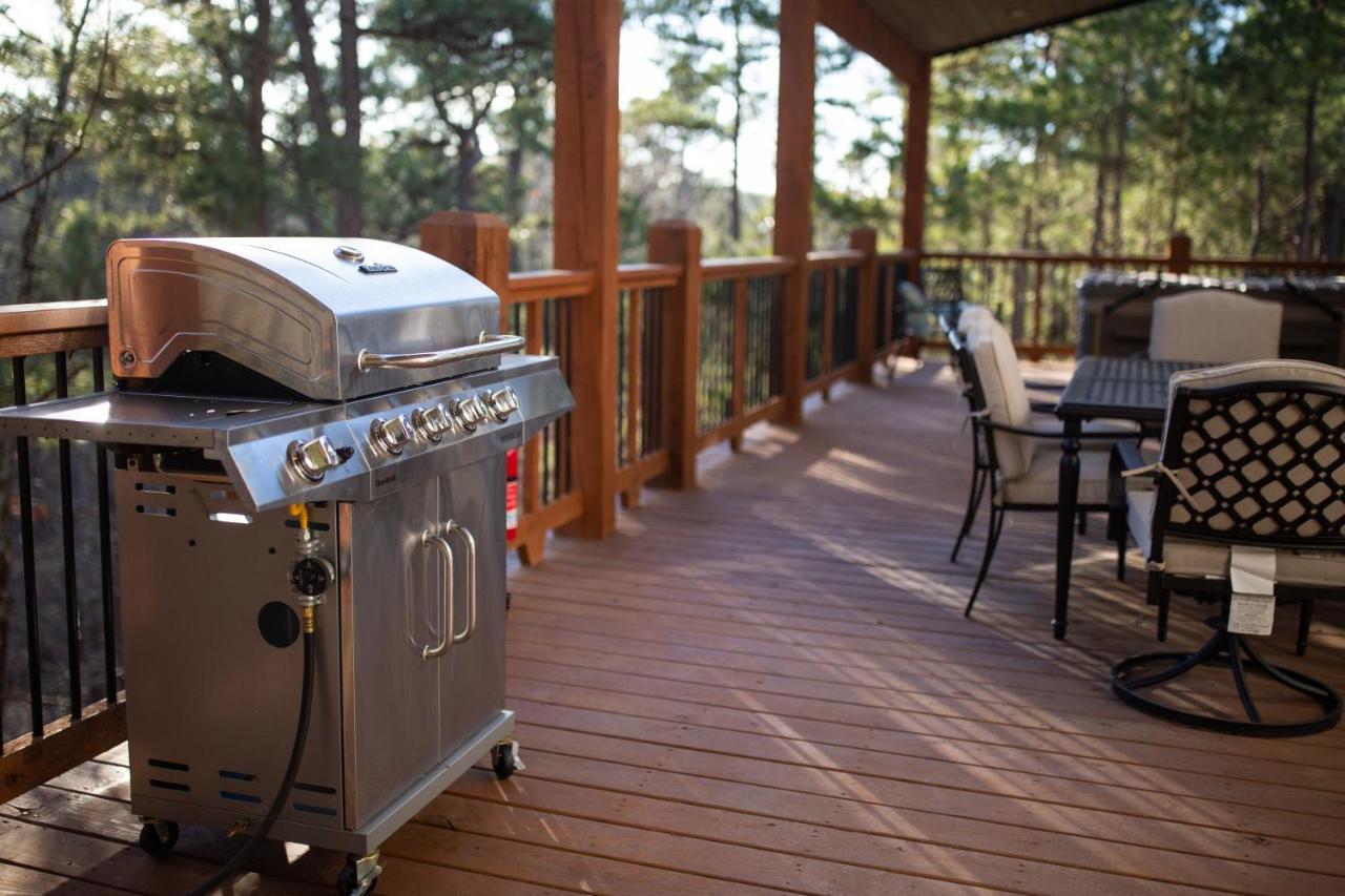 New Luxury Cabin, Hot Tub, Forest Views,Hotel Style Amenities Broken Bow Zewnętrze zdjęcie