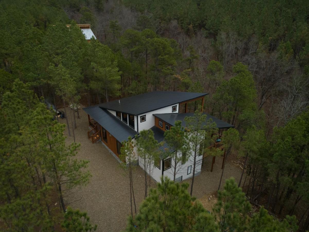 New Luxury Cabin, Hot Tub, Forest Views,Hotel Style Amenities Broken Bow Zewnętrze zdjęcie
