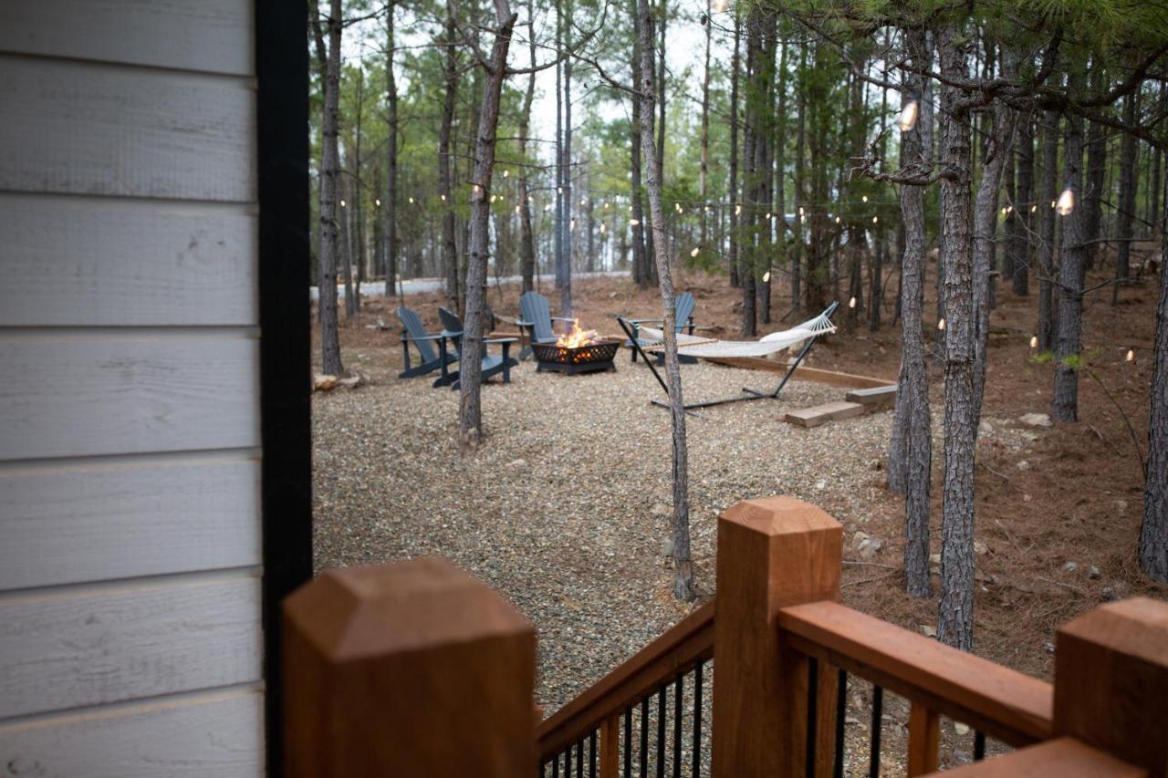 New Luxury Cabin, Hot Tub, Forest Views,Hotel Style Amenities Broken Bow Zewnętrze zdjęcie